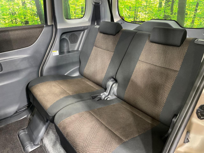 2011 Nissan Roox DBA-ML21S (UW-6a37562fac409)[11]