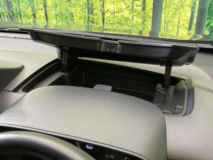 2023 Toyota Sienta 6AA-MXPL10G (UW-6a37565d9648a)[17]