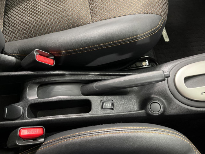 2016 Nissan Note DBA-NE12 (UW-6a37567a26bde)[26]