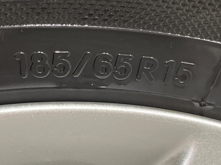 2016 Nissan Note DBA-NE12 (UW-6a37567a26bde)[9]