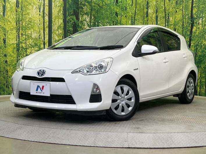 2013 Toyota Aqua DAA-NHP10 (UW-6a37567aa7311)[0]