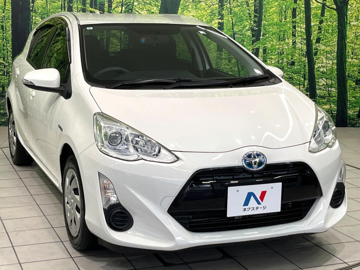 2015 Toyota Aqua DAA-NHP10 (UW-6a37567be03b1)[12]