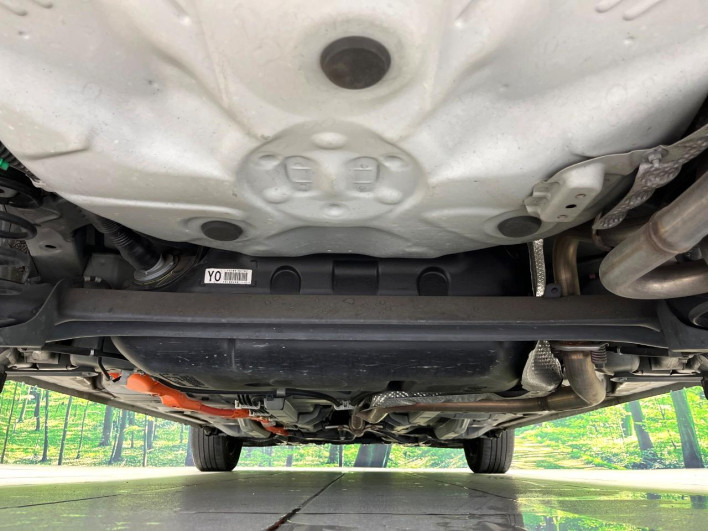 2015 Toyota Aqua DAA-NHP10 (UW-6a37567be03b1)[23]