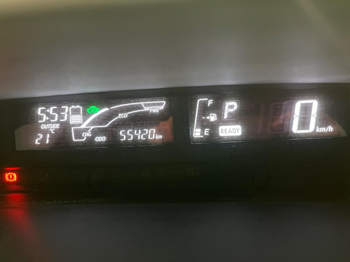 2015 Toyota Aqua DAA-NHP10 (UW-6a37567c4c912)[20]