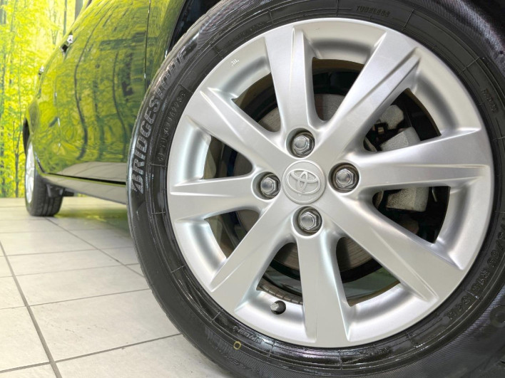 2015 Toyota Aqua DAA-NHP10 (UW-6a37567c6ecdc)[15]