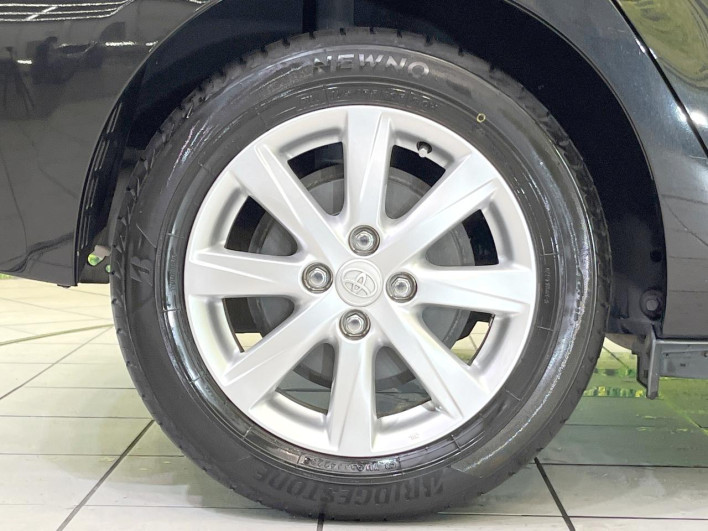 2015 Toyota Aqua DAA-NHP10 (UW-6a37567c6ecdc)[19]