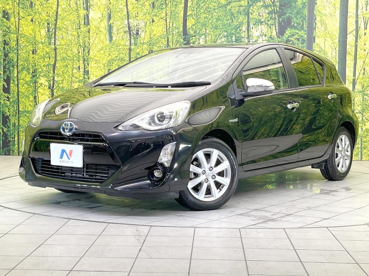 2015 Toyota Aqua DAA-NHP10