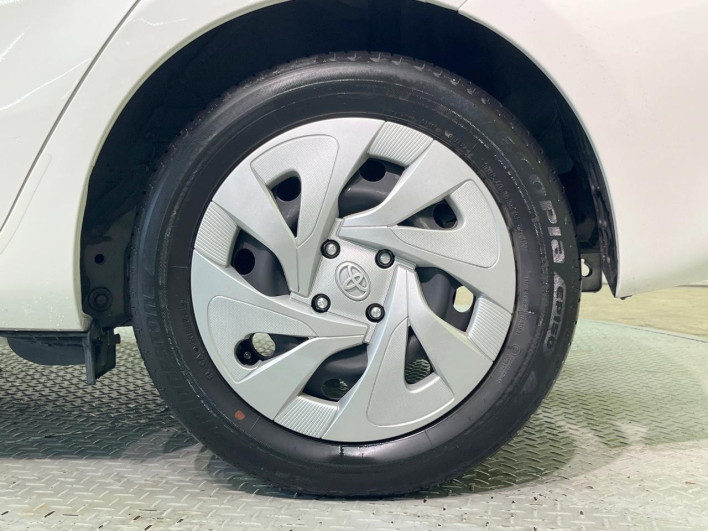 2021 Toyota Aqua 6AA-NHP10 (UW-6a37567f1186c)[8]