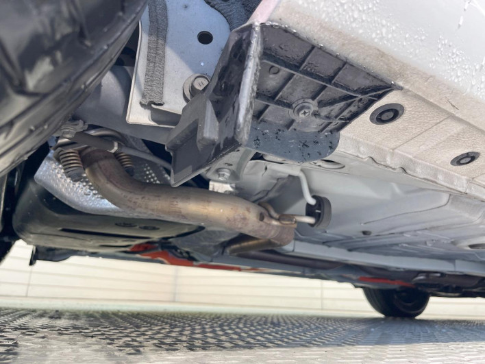 2021 Toyota Aqua 6AA-NHP10 (UW-6a37567f1186c)[13]