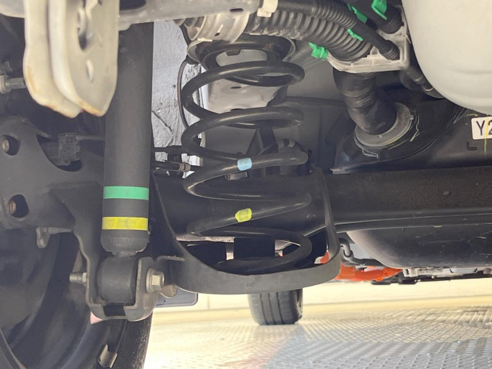 2021 Toyota Aqua 6AA-NHP10 (UW-6a37567f1186c)[16]