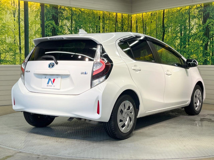 2021 Toyota Aqua 6AA-NHP10 (UW-6a37567f1186c)[21]