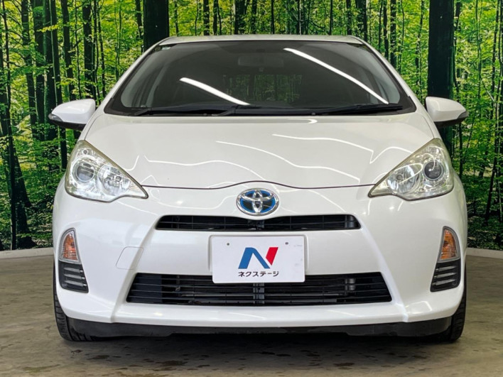 2013 Toyota Aqua DAA-NHP10 (UW-6a37567f9103a)[24]