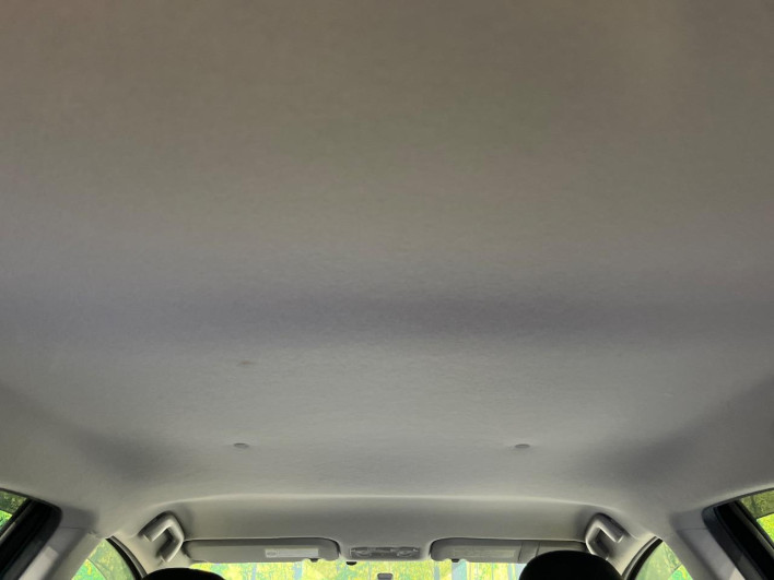 2013 Toyota Aqua DAA-NHP10 (UW-6a37567fd25d4)[14]