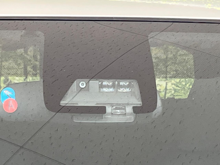 2017 Toyota Aqua DAA-NHP10 (UW-6a375684e1093)[5]