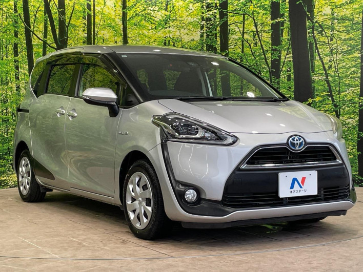 2015 Toyota Sienta DAA-NHP170G (UW-6a375687b67b7)[15]