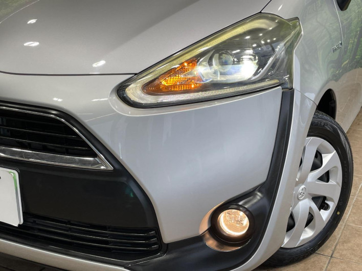 2015 Toyota Sienta DAA-NHP170G (UW-6a375687b67b7)[9]