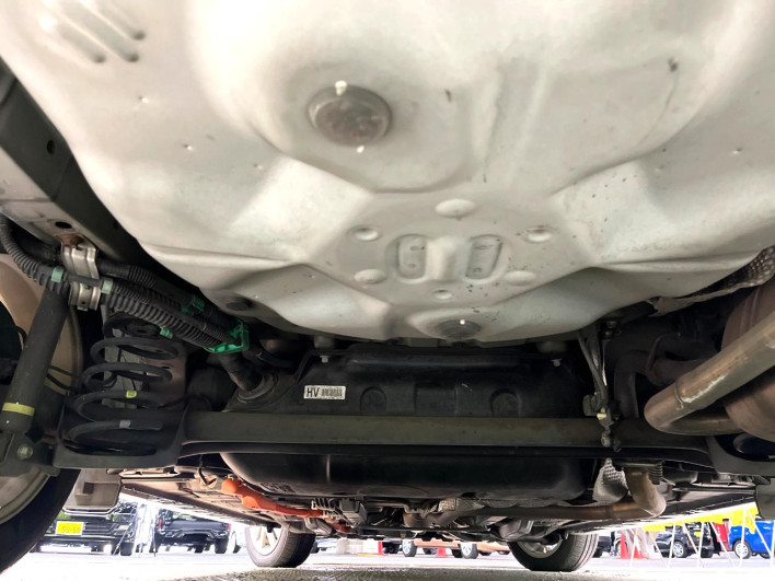 2013 Toyota Corolla Fielder DAA-NKE165G (UW-6a375689a694c)[12]