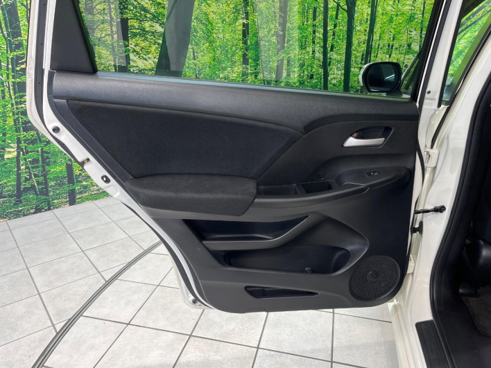 2011 Honda Odyssey DBA-RB3 (UW-6a375693a26d9)[14]