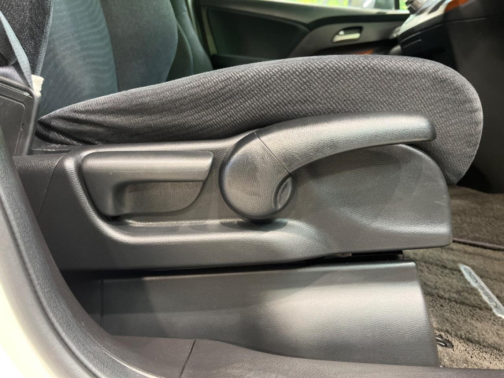 2011 Honda Odyssey DBA-RB3 (UW-6a375693a26d9)[28]