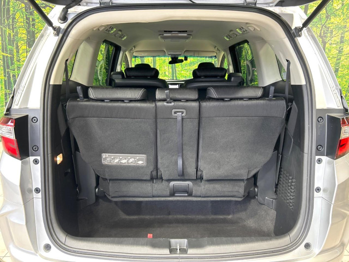 2015 Honda Odyssey DBA-RC1 (UW-6a37569428864)[27]