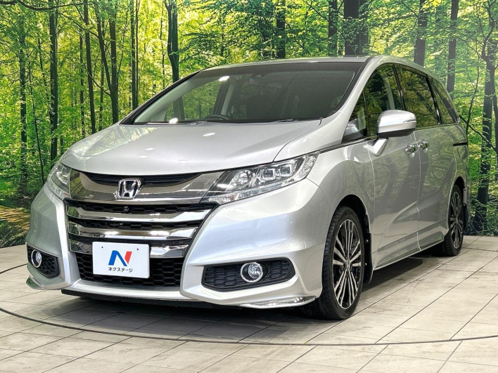 2015 Honda Odyssey DBA-RC1 (UW-6a37569428864)[5]