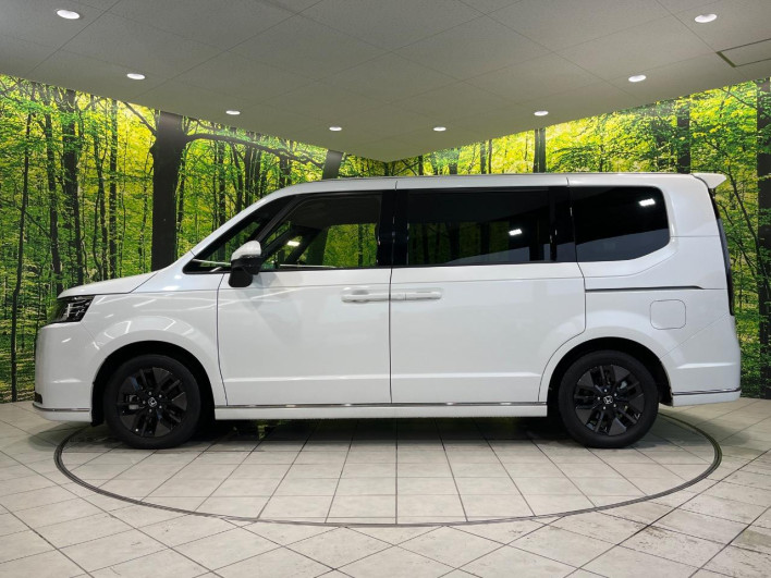 2024 Honda Step Wagon 6AA-RP8 (UW-6a3756998ae87)[17]
