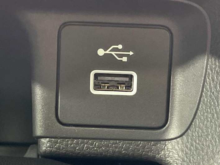 2024 Honda VEZEL 6AA-RV5 (UW-6a3756a229df0)[18]