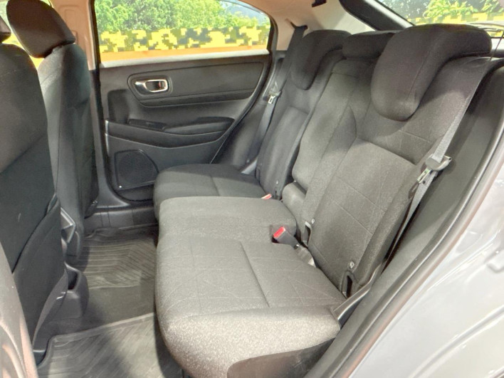 2024 Honda VEZEL 6AA-RV5 (UW-6a3756a2cd0d4)[26]
