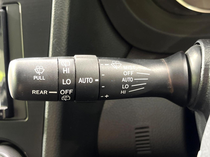 2013 Subaru Forester DBA-SJ5 (UW-6a3756af2ebf8)[26]