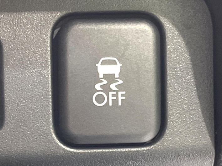 2013 Subaru Forester DBA-SJ5 (UW-6a3756af2ebf8)[18]