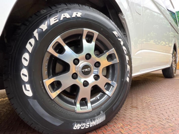2023 Toyota Hiace Van 3BF-TRH200V (UW-6a3756b825c9b)[6]