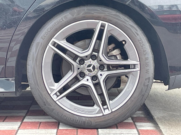 2021 Mercedes Benz CLA Class Shooting Brake 3DA-118612M (UW-6a3756c908a49)[9]