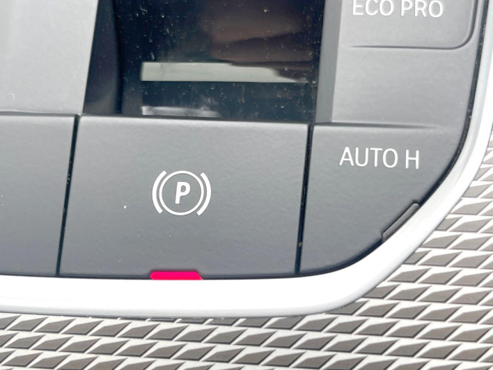 2019 BMW 3 Series 3BA-5F20 (UW-6a3756cdbda9a)[16]