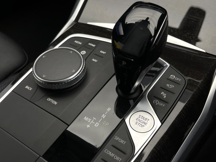 2019 BMW 3 Series 3BA-5F20 (UW-6a3756cde7ad7)[27]