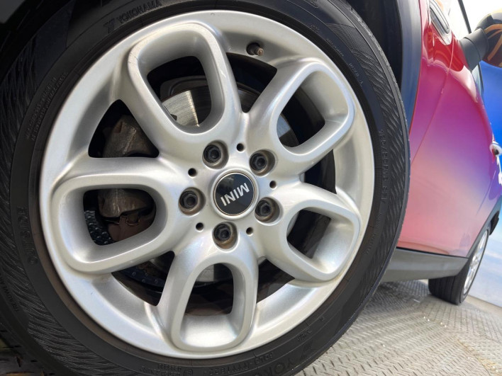 2019 Rover Mini DBA-XR15M (UW-6a3756d6dab7f)[29]