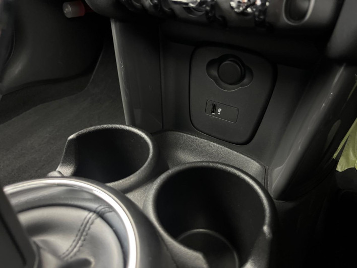 2019 Rover Mini DBA-XR15M (UW-6a3756d6dab7f)[20]