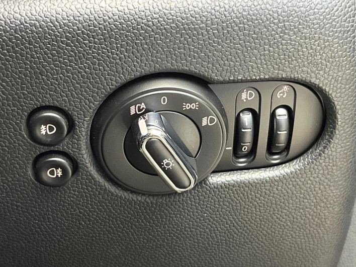 2019 Rover Mini DBA-XR15M (UW-6a3756d6dab7f)[6]