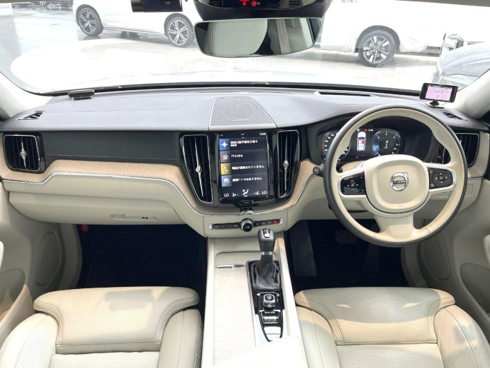 2020 Volvo XC60 LDA-UD4204TXC (UW-6a3756dabc971)[19]