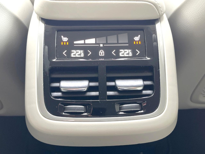 2020 Volvo XC60 LDA-UD4204TXC (UW-6a3756dabc971)[18]