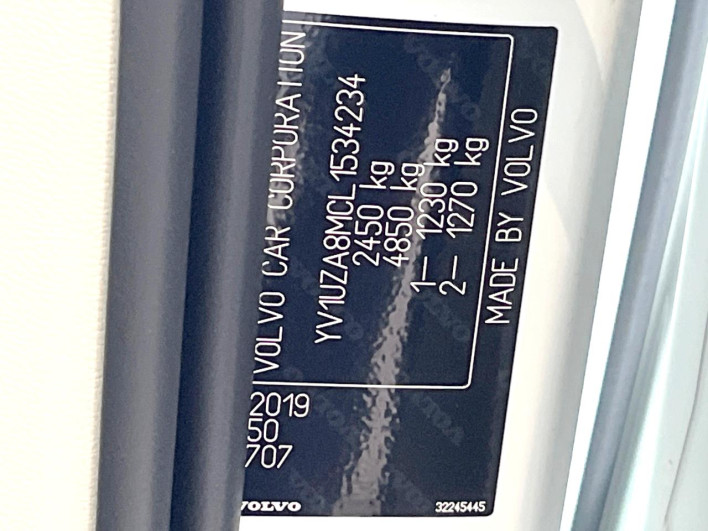 2020 Volvo XC60 LDA-UD4204TXC (UW-6a3756dabc971)[0]