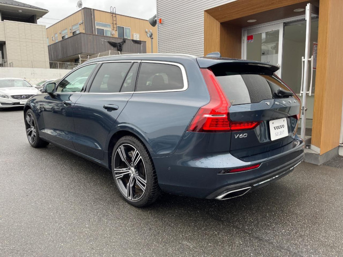 2021 Volvo V60 5AA-ZB420TM (UW-6a3756dc98493)[8]
