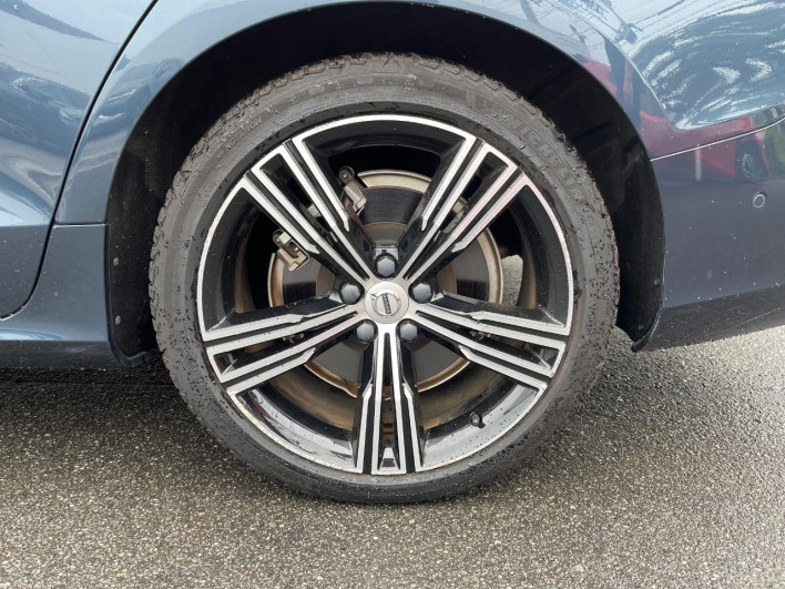 2021 Volvo V60 5AA-ZB420TM (UW-6a3756dc98493)[16]