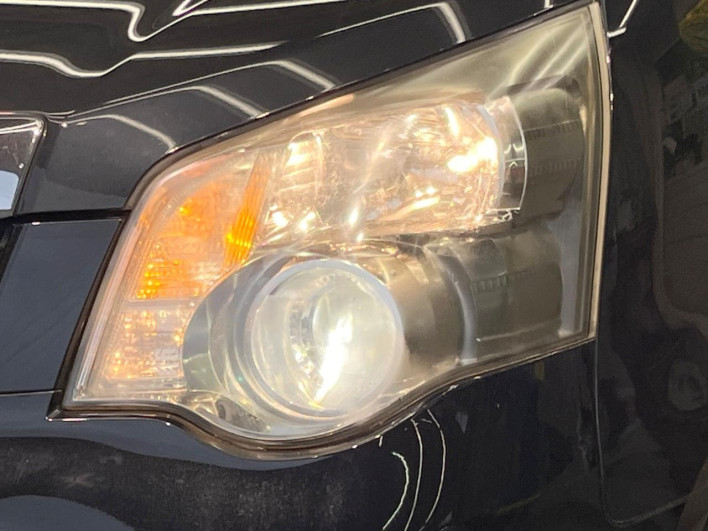 2011 Toyota Noah DBA-ZRR70W (UW-6a3756e31da6b)[8]