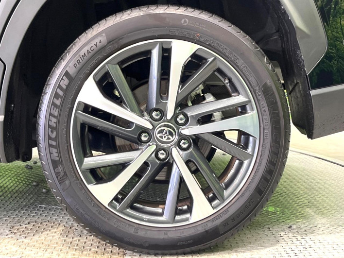 2024 Toyota Corolla Cross 6AA-ZVG13 (UW-6a3756f27f3d8)[12]
