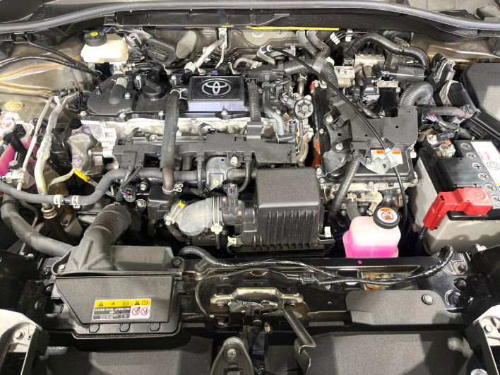 2024 Toyota Corolla Cross 6AA-ZVG13 (UW-6a3756f27f3d8)[6]
