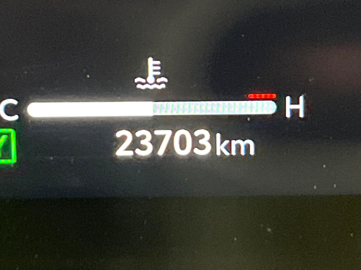 2024 Toyota Corolla Cross 6AA-ZVG13 (UW-6a3756f27f3d8)[2]