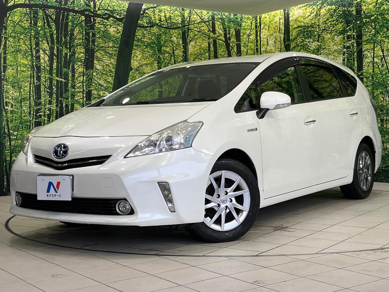 2014 Toyota Prius α DAA-ZVW41W