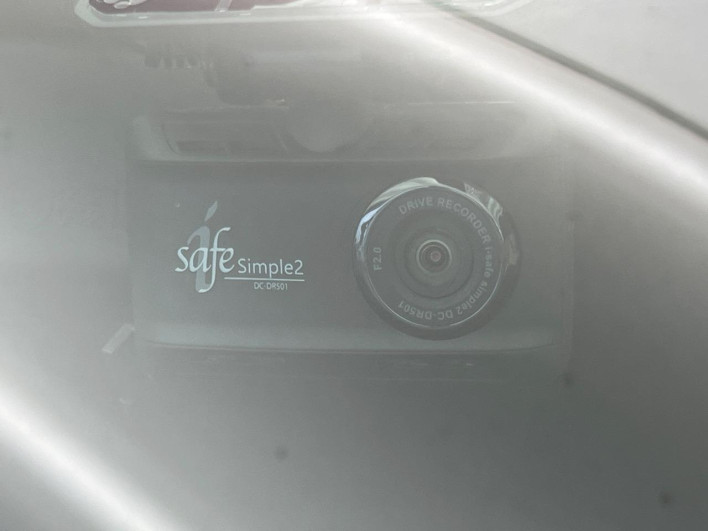 2015 Toyota Prius α DAA-ZVW41W (UW-6a3756f90c172)[13]