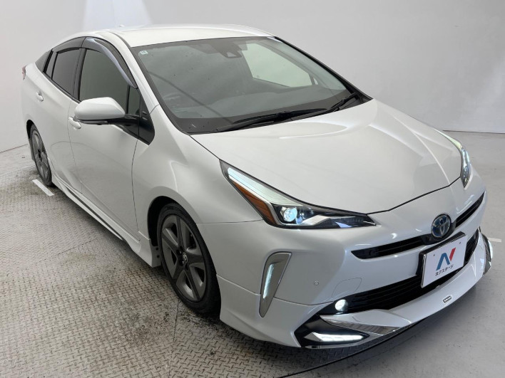 2020 Toyota Prius 6AA-ZVW51 (UW-6a3756feebd63)[11]