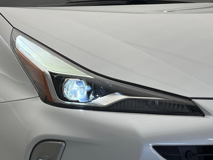 2020 Toyota Prius 6AA-ZVW51 (UW-6a3756feebd63)[12]